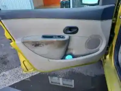 Veículo de Sucata renault clio iii k9k766 do ano 2005 alimentado 