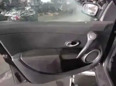 Veículo de Sucata renault clio iii k4j780 do ano 2005 alimentado 