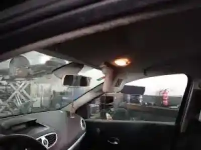 Veículo de Sucata renault clio iii k4j780 do ano 2005 alimentado 