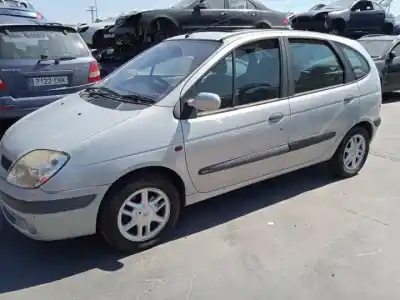 Scrapping Vehicle renault scenic (ja..) f4r741 of the year 1999 powered 