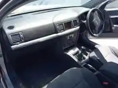 Vehicul casat opel vectra c berlina z18xer al anului 2006 alimentat 