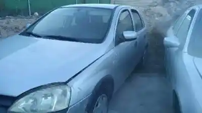 Scrapping Vehicle opel corsa c g-z12xe of the year 2000 powered 