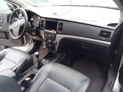 Здавання транспортного засобу ssangyong korando 671950 року 2011 потужний 