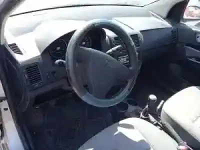 Scrapping Vehicle hyundai getz (tb) g4hd of the year 2002 powered 