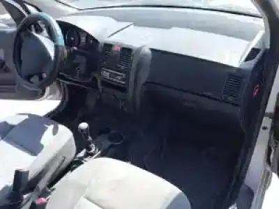 Scrapping Vehicle hyundai getz (tb) g4hd of the year 2002 powered 