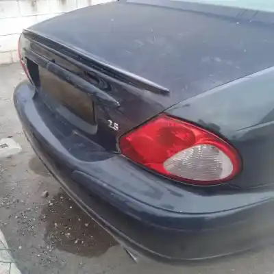 Scrapping Vehicle jaguar x-type i (x400) 2.5 v6 a las 4 ruedas of the year 2001 powered 