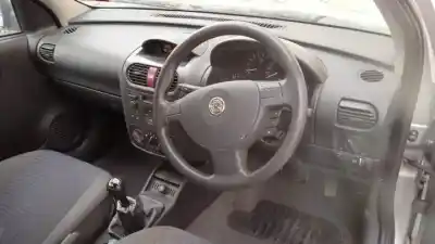 Scrapping Vehicle opel corsa c g-z12xe of the year 2000 powered 