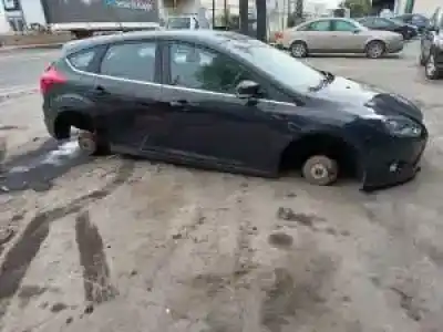 Veículo de Sucata ford focus lim. (cb8) t1db do ano 2014 alimentado 