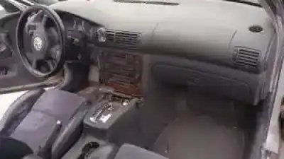 Veículo de Sucata volkswagen passat variant (3b6) amx do ano 2001 alimentado 