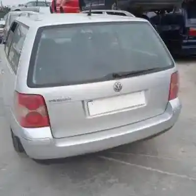 Veículo de Sucata volkswagen passat variant (3b6) amx do ano 2001 alimentado 