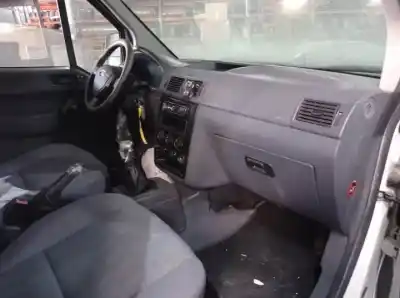 Здавання транспортного засобу ford transit connect (tc7) d-r3pa року 2006 потужний 