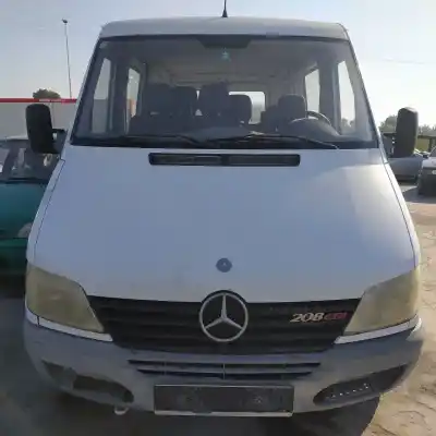 Здавання транспортного засобу MERCEDES                                           SPRINTER 02.00 -> CAJA CERRADA                                                                                                                                                                                                                             208 CDI (901.6/902.661-662)                                                                                                                                                                                                                                року 2001 потужний 611987