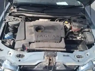 Veículo de Sucata jaguar x-type i (x400) 2.5 v6 a las 4 ruedas do ano 2003 alimentado 