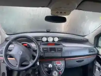 Sloopvoertuig citroen c8 rhv van het jaar 2005 aangedreven 