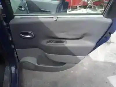 Veículo de Sucata renault scenic ii f9q803 do ano 2006 alimentado 