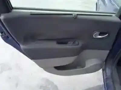 Veículo de Sucata renault scenic ii f9q803 do ano 2006 alimentado 