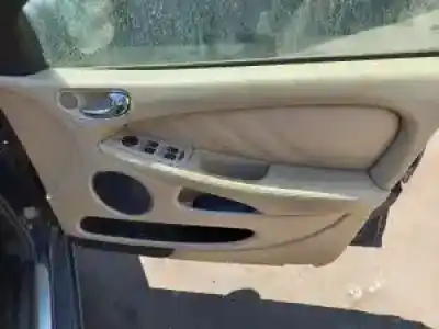 Veículo de Sucata jaguar x-type lj46g do ano 2007 alimentado 