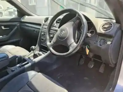 Здавання транспортного засобу audi a4 cabrio (8h) 2.4 v6 30v cat (bdv) року 2002 потужний 