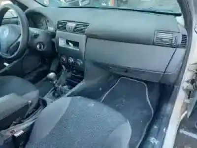 Veicolo di demolizione fiat stilo (192) g/ 182b6000 dell'anno 2002 alimentato 