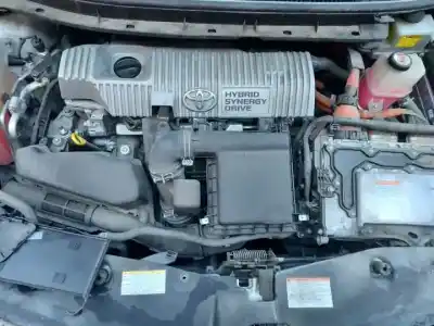 Véhicule à la ferraille toyota prius (zvw30) 2zr de l'année 2012 alimenté 
