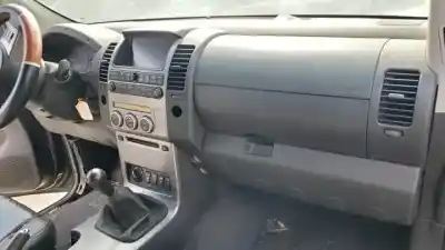 Здавання транспортного засобу nissan navara pick-up (d40m) yd25ddti року 2005 потужний 