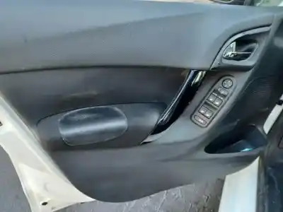 Здавання транспортного засобу citroen c3 9hpdv6ated4 року 2011 потужний 