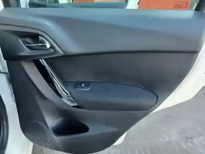 Здавання транспортного засобу citroen c3 9hpdv6ated4 року 2011 потужний 