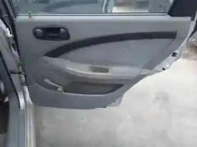 Véhicule à la ferraille chevrolet lacetti f14d3-g de l'année 2004 alimenté 