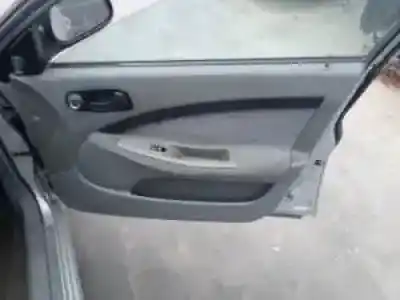 Véhicule à la ferraille chevrolet lacetti f14d3-g de l'année 2004 alimenté 