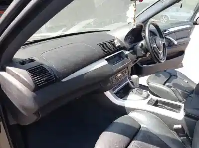 Veicolo di demolizione bmw x5 (e53) 306s3 dell'anno 2000 alimentato 