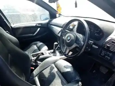 Veicolo di demolizione bmw x5 (e53) 306s3 dell'anno 2000 alimentato 