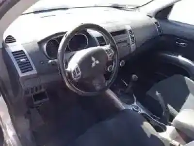 Scrapping Vehicle mitsubishi outlander (cw0) bsy of the year 2007 powered 