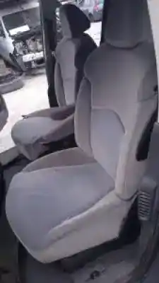 Veículo de Sucata citroen c8 2.2 hdi fap cat (4hw) do ano 2004 alimentado 