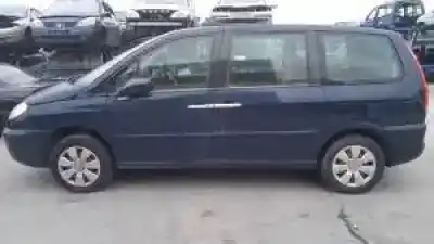 Veículo de Sucata citroen c8 2.2 hdi fap cat (4hw) do ano 2004 alimentado 