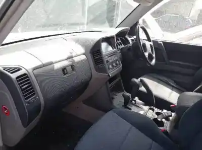 Scrapping Vehicle mitsubishi montero (v60/v70) d-4m41 of the year 2001 powered 