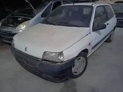 Здавання транспортного засобу renault clio i fase i+ii (b/c57) d7f730 року 1991 потужний 