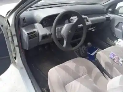 Здавання транспортного засобу renault clio i fase i+ii (b/c57) d7f730 року 1991 потужний 