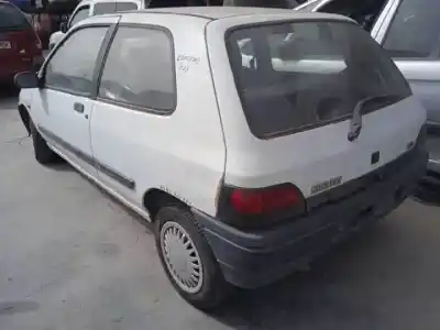 Здавання транспортного засобу renault clio i fase i+ii (b/c57) d7f730 року 1991 потужний 