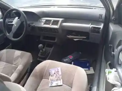 Здавання транспортного засобу renault clio i fase i+ii (b/c57) d7f730 року 1991 потужний 