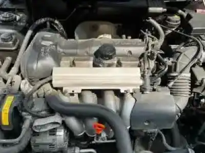 Veículo de Sucata volvo s40 berlina b4164s2 do ano 1997 alimentado 