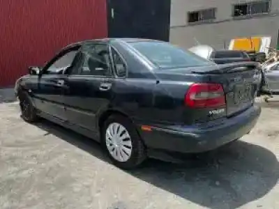 Veículo de Sucata volvo s40 berlina b4164s2 do ano 1997 alimentado 