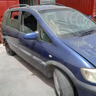 Veículo de Sucata opel zafira a z22se do ano 2003 alimentado 