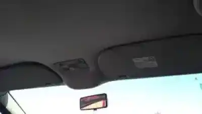 Veículo de Sucata ford galaxy (vy) e5sa do ano 2000 alimentado 