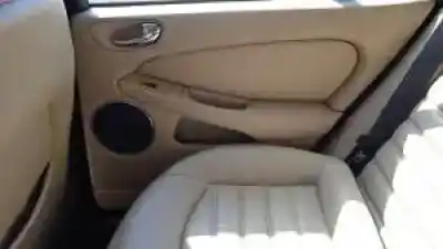 Veículo de Sucata jaguar x-type wagon fmba do ano 2003 alimentado 