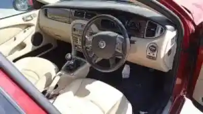 Veículo de Sucata jaguar x-type wagon fmba do ano 2003 alimentado 