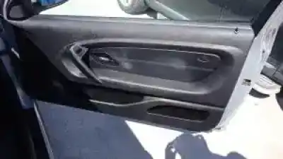 Véhicule à la ferraille bmw serie 3 compact (e46) n42b18 de l'année 2001 alimenté 