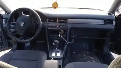 Veicolo di demolizione audi a6 berlina (4b2) d/afb dell'anno 1997 alimentato 