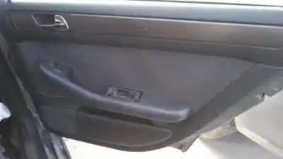 Veicolo di demolizione audi a6 berlina (4b2) d/afb dell'anno 1997 alimentato 