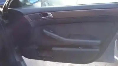 Veicolo di demolizione audi a6 berlina (4b2) d/afb dell'anno 1997 alimentato 