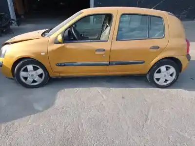 Здавання транспортного засобу renault clio ii fase ii (b/cb0) k4jb711 року 2001 потужний 